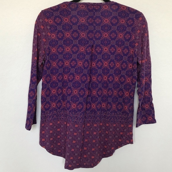 Lucky Brand Pink/Purple V Neck Printed Top - Picture 2 of 5